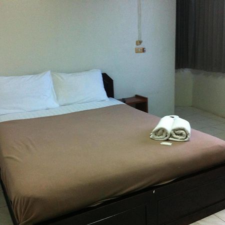 Diamond Mansion & Guesthouse Surat Thani Exteriér fotografie